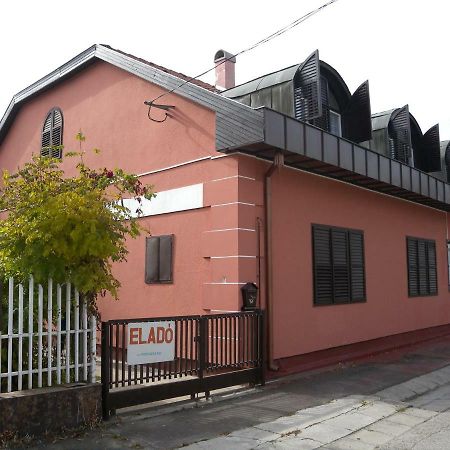 Apartment in Balatonmariafürdo 19249 Balatonkeresztúr Exterior foto